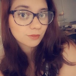 Meet your Posher, Tori